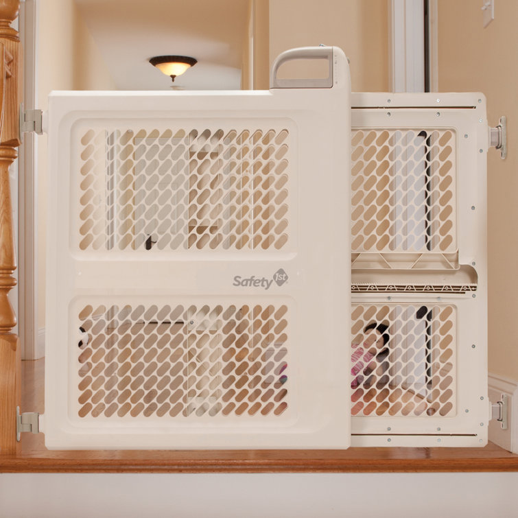 Safety 1st Lift Lock Safety Gate & Reviews Wayfair